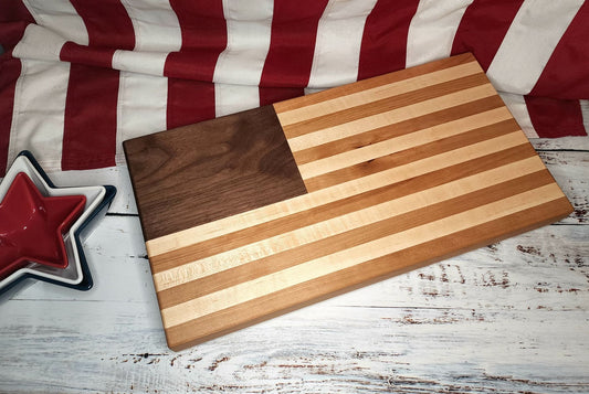 U.S. Flag Edge Grain Cutting Board